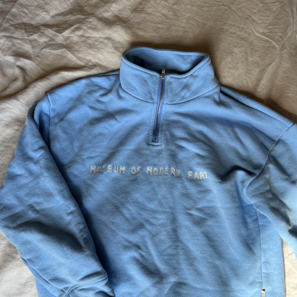 Fashion Brand Company "Museum" Sweater Light Blue Size M